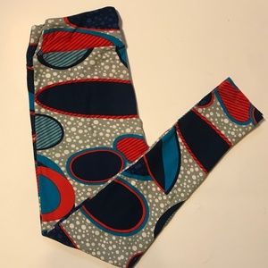 LuLaRoe Leggings One Size (2-10)